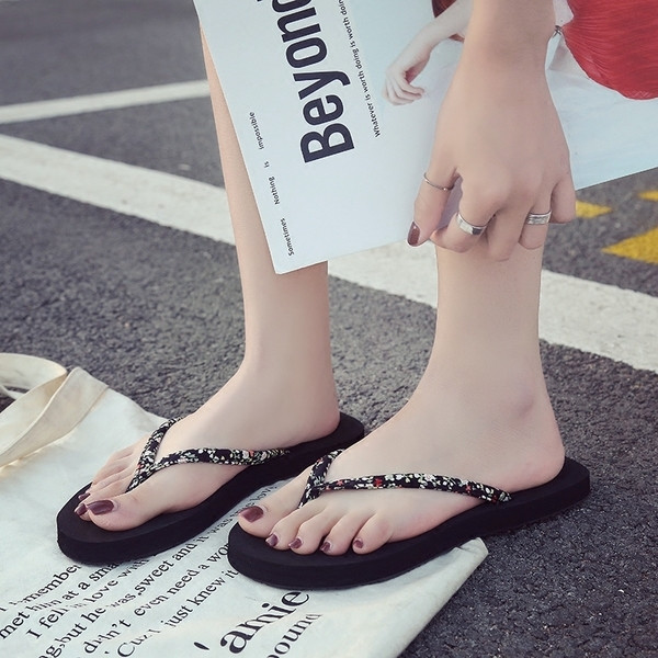 Papuci casual dama in doua culori si doua modele - talpa joasa si inalta