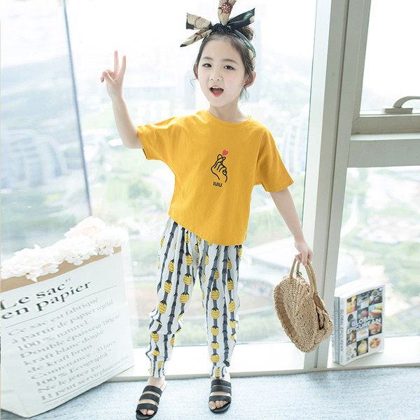 Set copii pentru fete in doua parti cu aplicatii