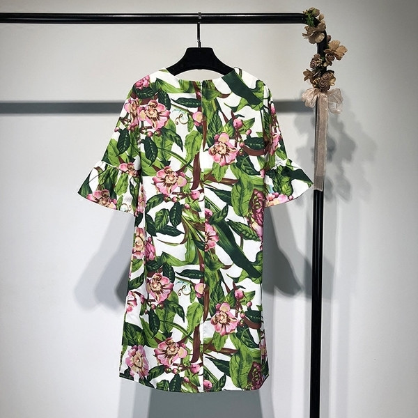 Rochie de dama moderna de vara cu maneci croiate 3/4, in motiv floral