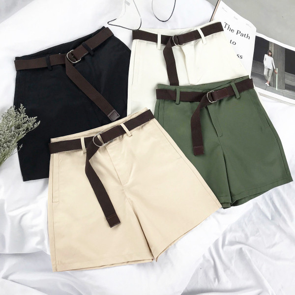 Pantaloni scurți eleganti de damă cu talie înaltă - mai multe culori