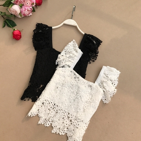 Tricou scurt de dama din dantela in trei culori