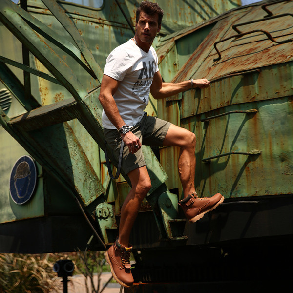 Tricou bărbătesc în diferite culori cu inscripție