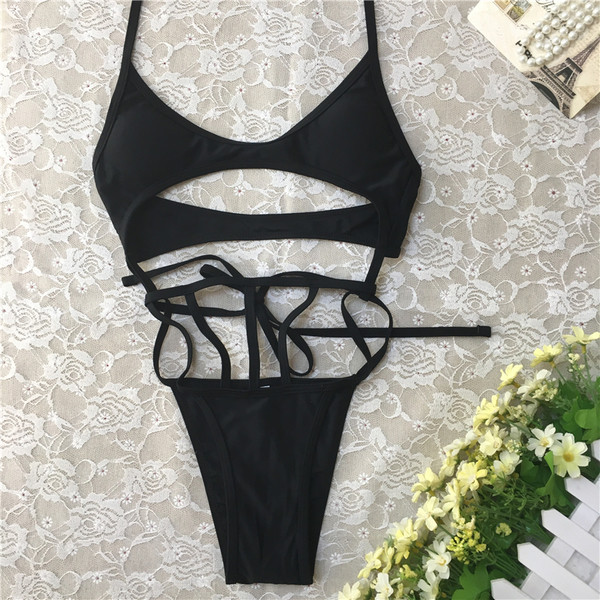 Costum de baie elegant pentru femei, în diferite culori, cu cravate