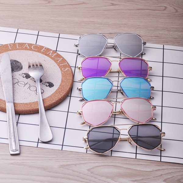 Ochelari pentru copii cu ochelari rotunjiti cu oglinda in mai multe culori