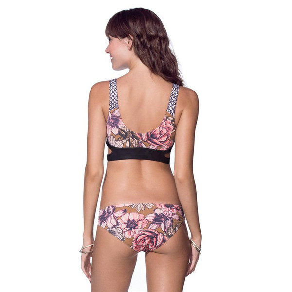 Стилен дамски бански от две части с две лица