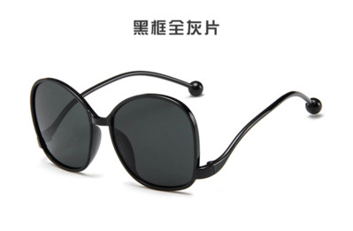 Γυαλιά για κορίτσια σε διάφορα μοντέλα και χρώματα