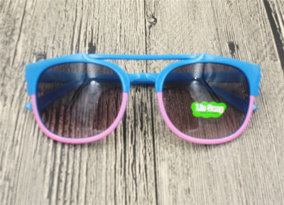 Γυαλιά για κορίτσια σε διάφορα μοντέλα και χρώματα