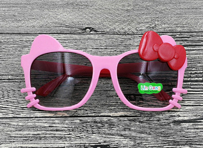 Γυαλιά για κορίτσια σε διάφορα μοντέλα και χρώματα