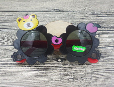 Γυαλιά για κορίτσια σε διάφορα μοντέλα και χρώματα