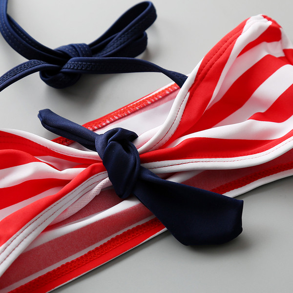 Set de copii elegant pentru fete - costum de baie din doua piese cu banda de par