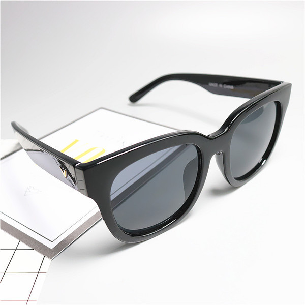 Ochelari de soare pentru copii unisex in mai multe culori