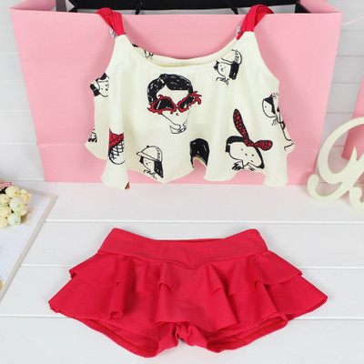 Παιδικά μαγιό για κορίτσια σε freestyle, σε τρία χρώματα