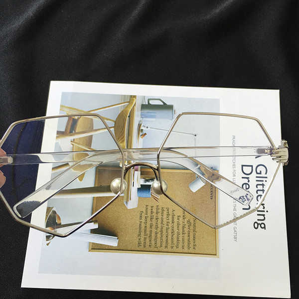 Γυναικεία γυαλιά  χωρίς διόπτρα