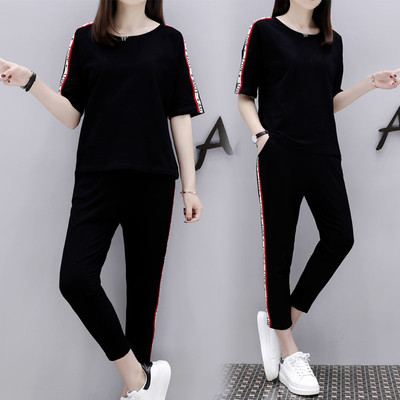 Αθλητική γυναικία φόρμα με δαντελωτή μπλούζα και παντελόνι 9/10 σε διάφορα χρώματα