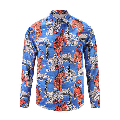 Μοντέρνο ανδικό πουκάμισο σε διάφορα χρώματα - εκτυπώσεις, floral μοτίβα και επιγραφή