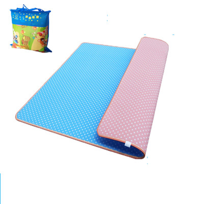 Непромокаемо детскo одеало за плаж и къмпинг в няколко размера