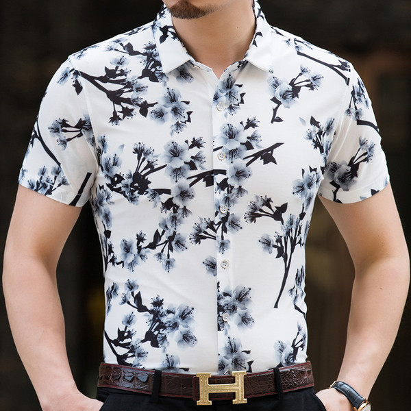 Cămașă pentru bărbați turnată în imprimeuri de diferite culori