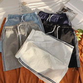 Ανδρικά σορτς σε διάφορα χρώματα