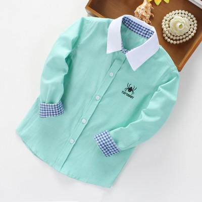 Παιδικό πουκάμισο για αγόρια σε διάφορα χρώματα με διακοσμητική τσέπη και κεντήματα