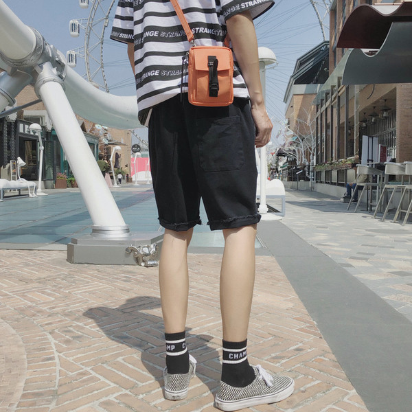 Pantaloni scurți casual pentru bărbați în trei culori