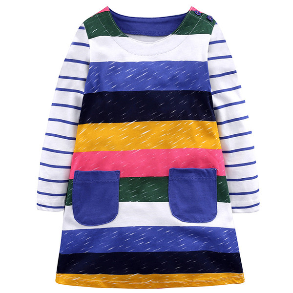 Rochie pentru copii cu motive florale potrivita pentru plaja