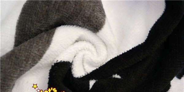 Λεπτή βαμβακερή πετσέτα για την  παραλία 75/150 cm σε δύο χρώματα