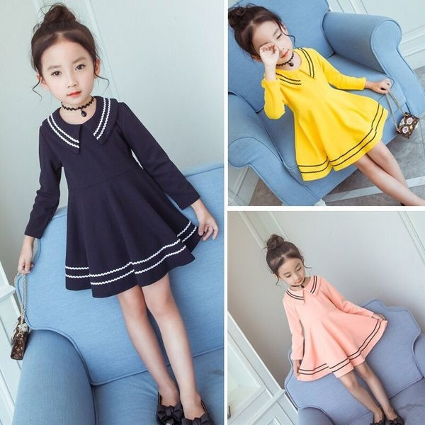 Rochie eleganta pentru copii croiata cu guler in forma de O - doua modele