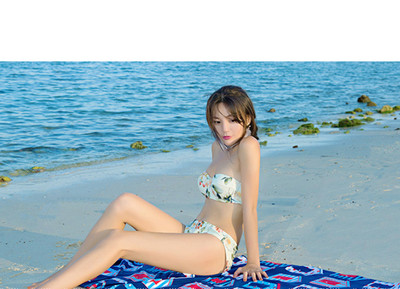 Кърпа за плаж в няколко разцветки размер 150/70 см