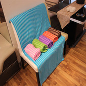 Πετσέτες παραλίας σε διάφορα χρώματα