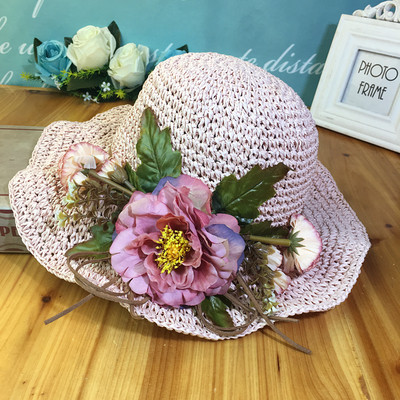 Χειροποίητο ψάτινο καπέλο με φυτικά μοτίβα σε διάφορα χρώματα