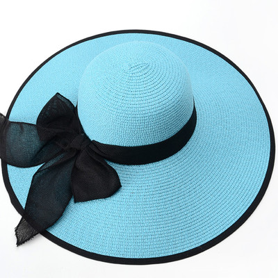 Дамска стилна капела с регулиращ се размер в различни цветве