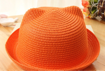 Сламени  унисекс шапки за плаж в няколко модела и различни цветове