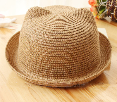 Сламени  унисекс шапки за плаж в няколко модела и различни цветове