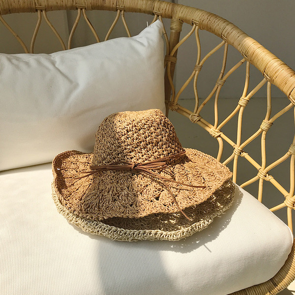 Palarie de paie de dama eleganta in doua culori