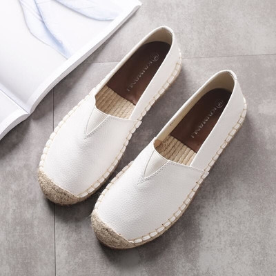 Γυναικεία εσπάριλες από οικολογικό δέρμα σε μαύρο και άσπρο