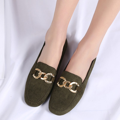 Περιστασιακά γυναικεία υποδήματα  με μεταλλικά μοτίβα σε διάφορα χρώματα