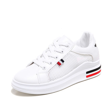 Γυναικεία πάνινα παπούτσια με έγχρωμες ταινίες και εκτύπωση