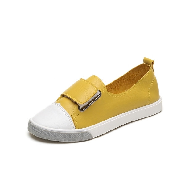 Γυναικεία παπούτσια από οικολογικό δέρμα σε τρία χρώματα