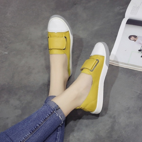 Γυναικεία παπούτσια από οικολογικό δέρμα σε τρία χρώματα