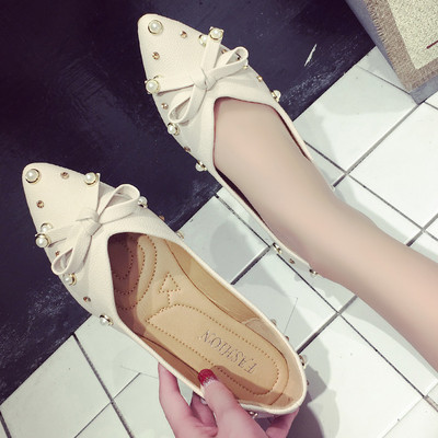 Pantofi casual dama ascutit din piele ecologica cu perle in trei culori