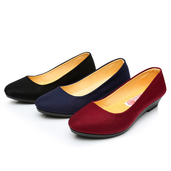 Pantofi casual de dama curati, confortabili, cu tocuri deschise in trei culori