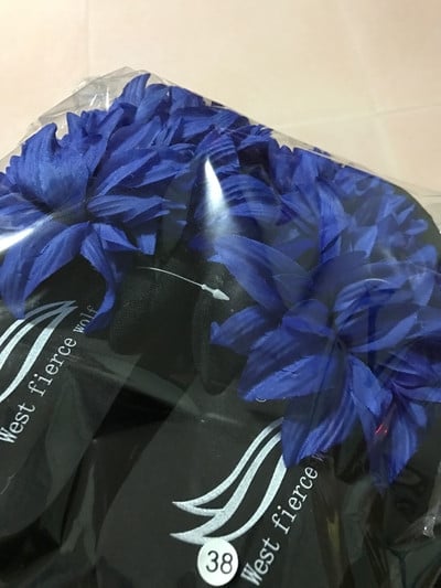 Γυναικέιες παντόφλες με 3D διακόσμηση σε διάφορα χρώματα