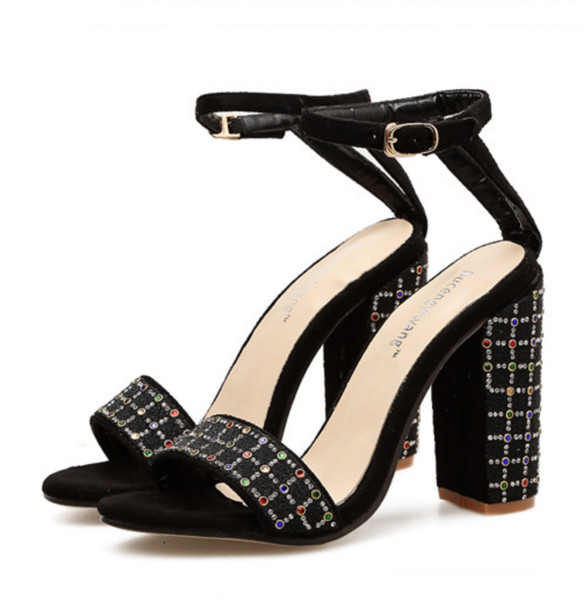 Sandale de damă cu toc înalt și moderne, elegante, în trei culori