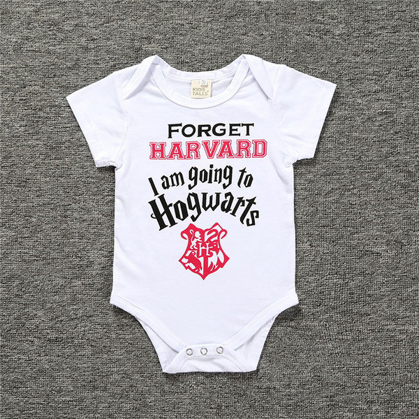 Body bebelus pentru fete si baieti in alb cu inscriptie