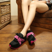 Γυναικεία παπούτσια σε δύο χρώματα με λεπτή σόλα