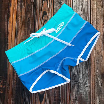 Ανδρικά  μαγιό σε τρία χρώματα