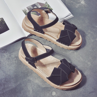 Περιστασιακά γυναικεία σανδάλια σε καφέ, μαύρο και πράσινο