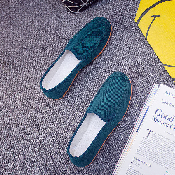 Дамски мокасини от плат в различни цветове