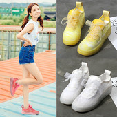 Καλοκαιρινά γυναικεία πάνινα παπούτσια  με δαντέλα σε ανοιχτά χρώματα