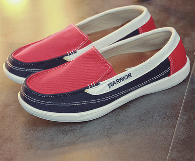 Γυναικεία μοκασίναια σε διάφορα χρώματα